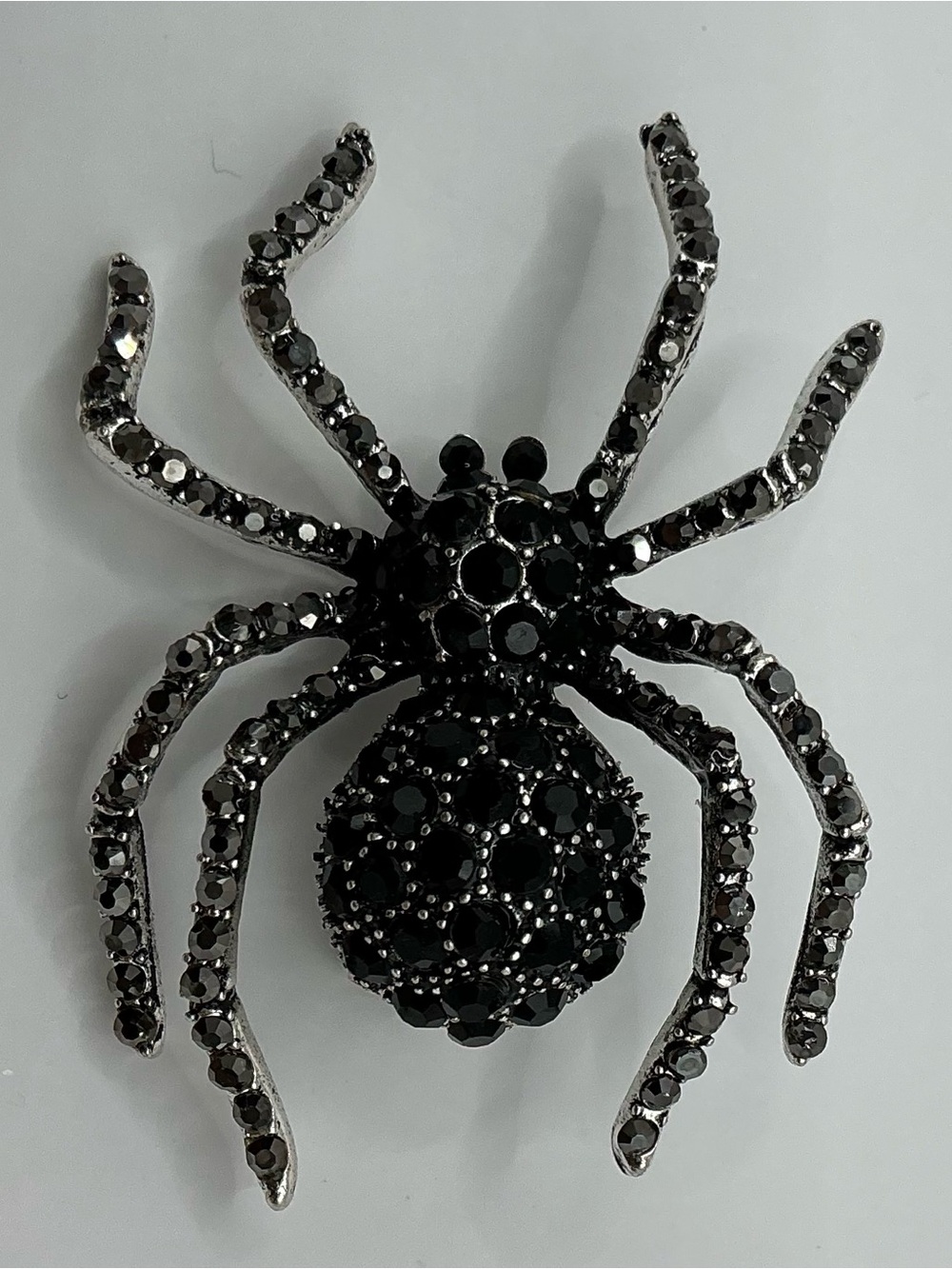 BLACK  AND SILVER TONE RHINESTONE SPIDER BROOCH NWOT